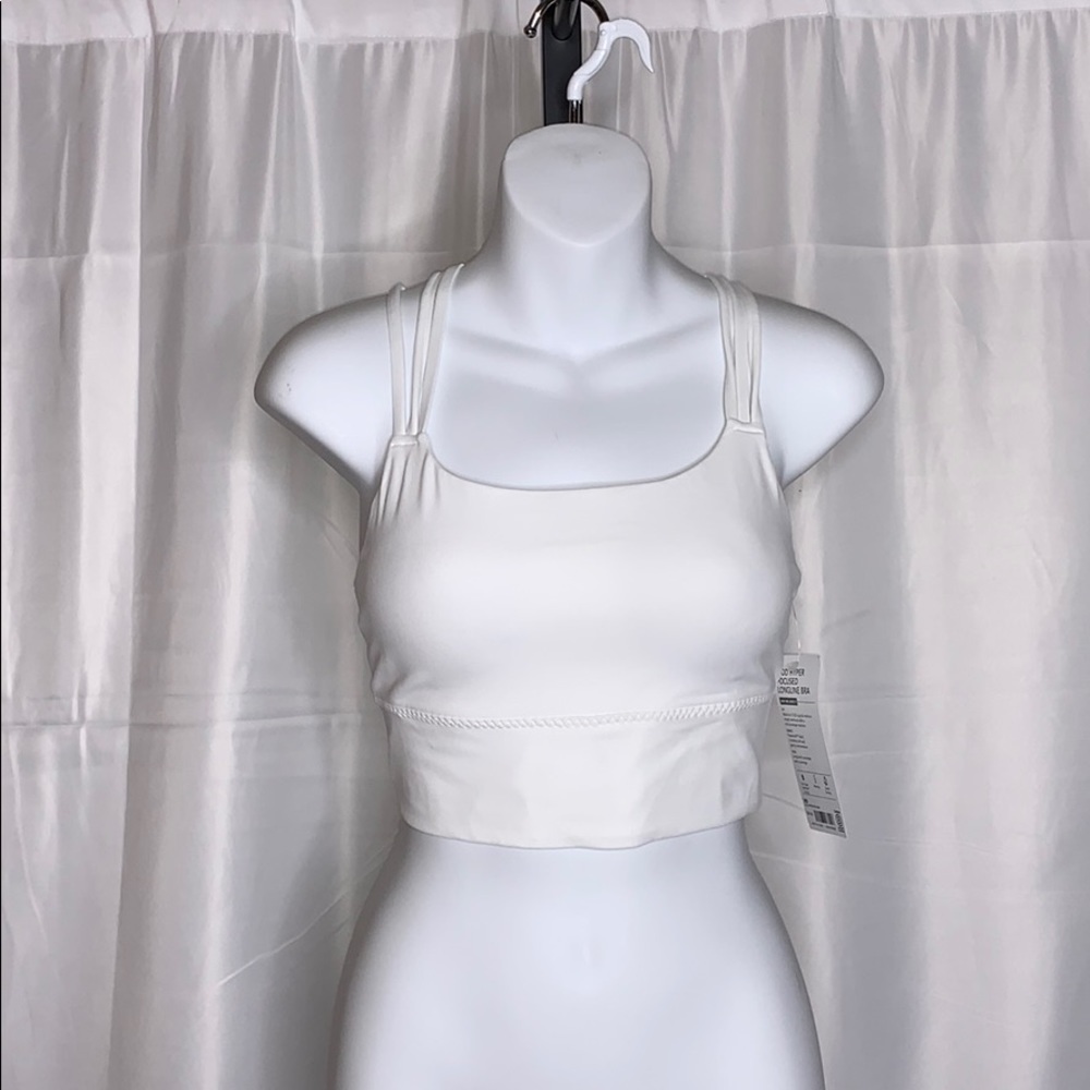 NWT Athleta white Athletic top size-XS
